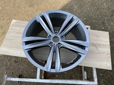1x Alufelge 19 Zoll 8.5" 5x112