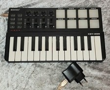 Omnitronic KEY-288 MIDI-Controller | USB-MIDI-Controller mit 25 Tasten, 8 Pads