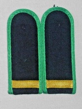 1 Paar Schulterstücke