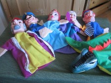 Simba 6 Handpuppen: Kroko, König, Kasperle, Prinzessin, Oma & Polizist