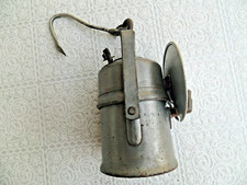Alte Bergbau Bergmann Grubenlampe Karbidlampe am Tragehaken - Hersteller HESSE