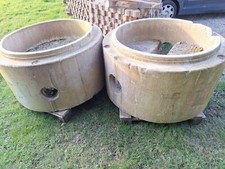 Böden vom Betonschacht, Kanal, Schachtboden, Tiefbau