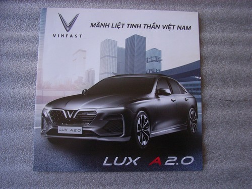 Vinfast lux prospekt - a, /