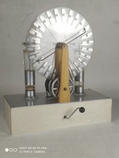 Phywe Influenzmaschine , sehr gut erhalten, funktionsfähig mit Betriebsanleitung