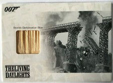 JAMES BOND 007 Archives - Bomb Detonator Box -  RELIC CARD No. 96/444 JBR9