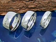 Schlichter Edeldstahl Ring