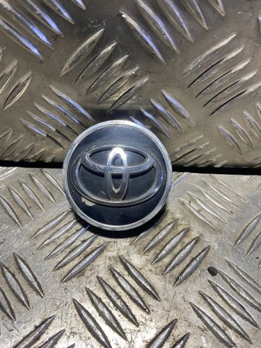 Toyota auris e180 2016 - toyota,