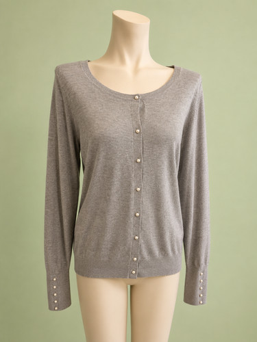 Elegante hellgraue strickjacke - elegante,