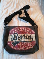 Robin Ruth Umhängetasche Berlin