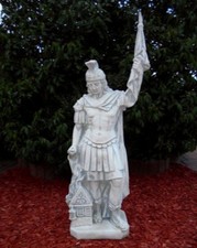 Steinfigur Statue "Heiliger