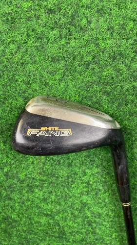 White fang mizuno - fang,