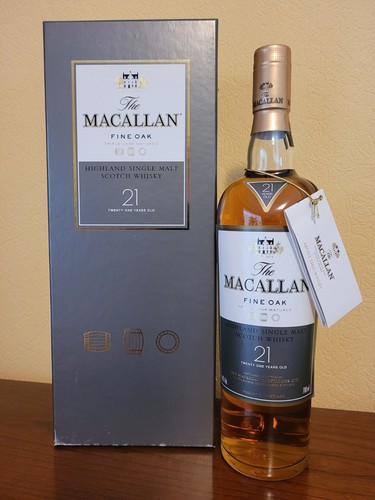 Macallan years old scotch - old,