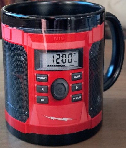 Becher mit radiomotiv das - 3d,