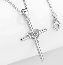 Kreuz-Halskette in Silber für