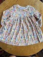 Mädchen 18-24 Monate Blumen