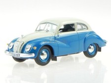 IFA F9 Limousine blau creme