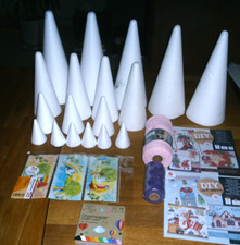 Bastelpaket verschiedene Styroporkegel, Garn, Bastelpapierblöcke