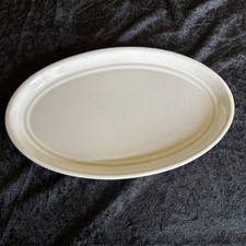 Schöne schlichte weiße Servierplatte von WMF, oval Länge ca 26 cm, Breite ca 16