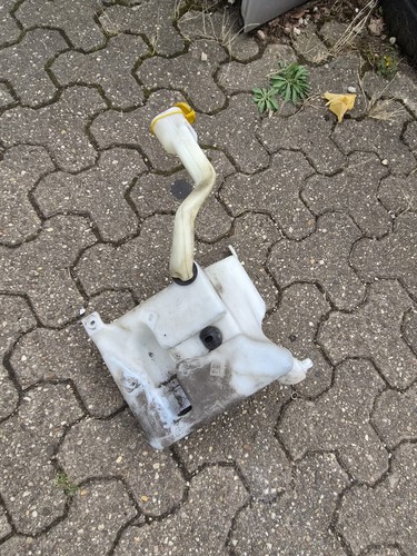 Wischwasserbehälter