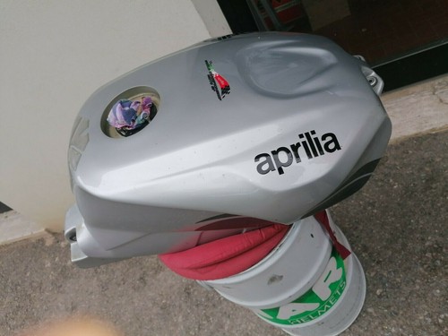 Aprilia rsv 1000 factory 2005 - aprilia,