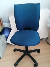 Bürostuhl abzugeben