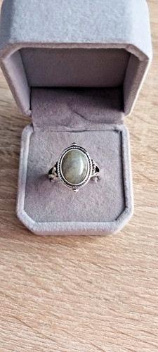 Ring mit prehnit - ring, 56