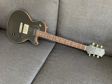 Krautster II E-Gitarre -Nik