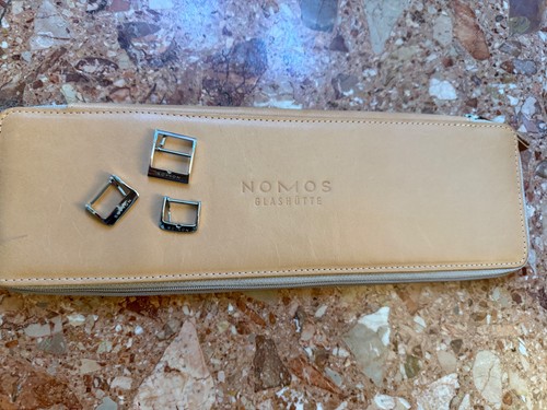 Nomos glashütte etui - nomos,