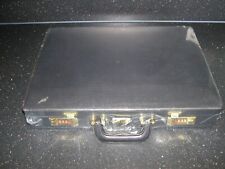 M.G.S. 24-tlg. hochwertiges Messer- und Steak-Set, Besteck,Koffer für Bilder geö