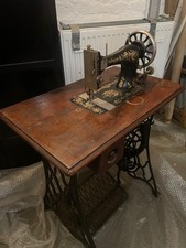 Singer Nähmaschine mit Tisch ca 1920