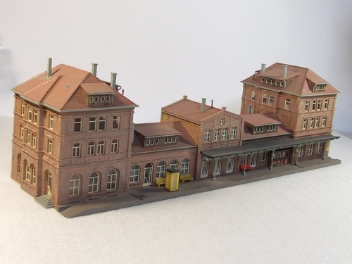 Kibri 9518 bahnhof calw - bahnhof,