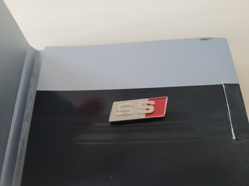 Audi pin nagelneu im - s5,