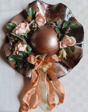 Hut getöpfert mit Blumen  ~