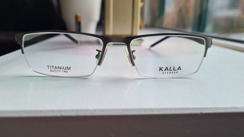 Das brillengestell titanium - brillengestell,