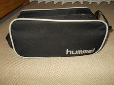 Sportliche Kulturtasche von Hummel / Schuhtasche - großes Volumen