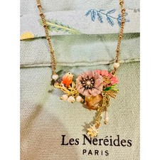 🌸✨ Les Néeides Halskette