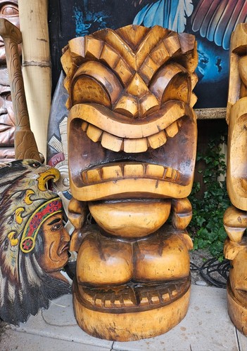 Totempfahl tiki höhe - totempfahl,