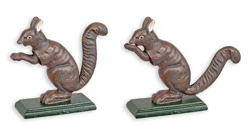 Ein gusseiserner eichhörnchen - ein,