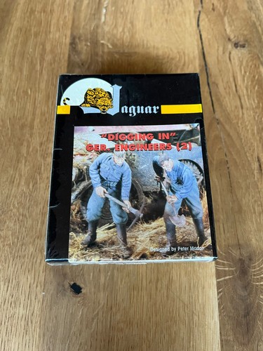 63024 jaguar digging - in", ger