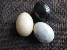 3  Edelstein Eier  Marmor