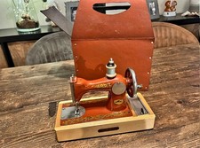 Kinder Nähmaschine schön alt