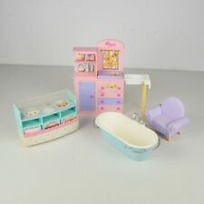 Barbie - Mattel - Wickeltisch Kommode - Schrank - Badewanne - Tresen - Vintage