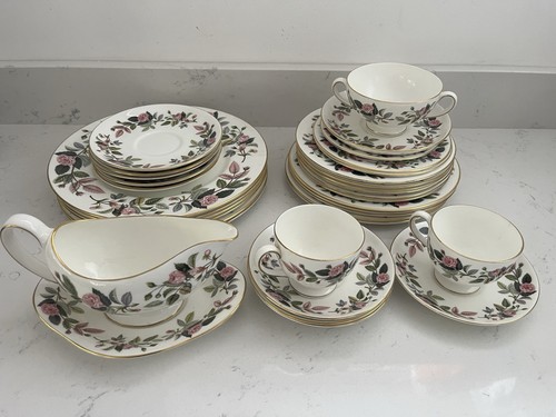 Wedgwood hathaway rose - hathaway,