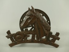 9977795 Eisenguss Figur Schlauchhalter Pferd Eisen rustikal 25x19cm