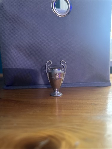 Uefa champions league - league, pokal