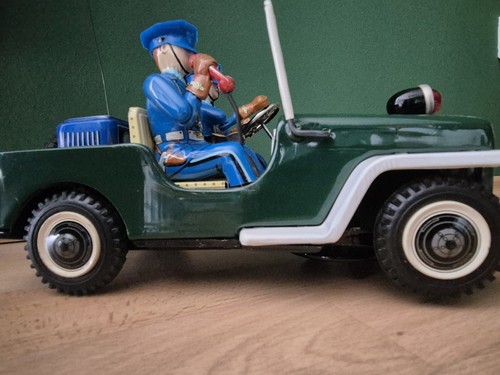Police patrol jeep - patrol,