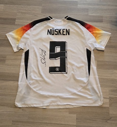 Sjoeke nüsken dfb deutschland - nüsken,