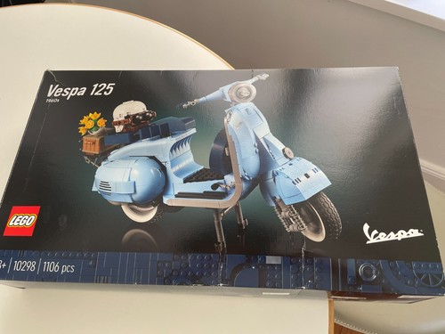 Lego icons vespa 125 - icons,