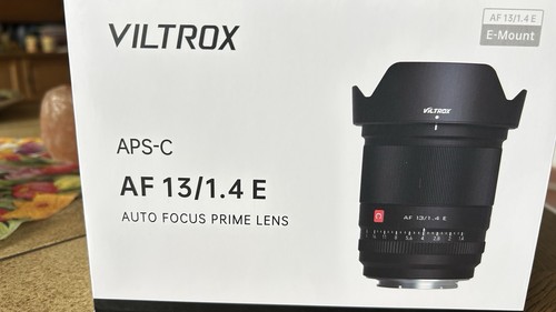 Viltrox 13mm 4 sony - af, f1.4