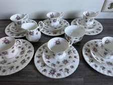 Royal Albert Sweet Violets Bone China Kaffeeservice 6 Pers. 20 tlg neuwertig